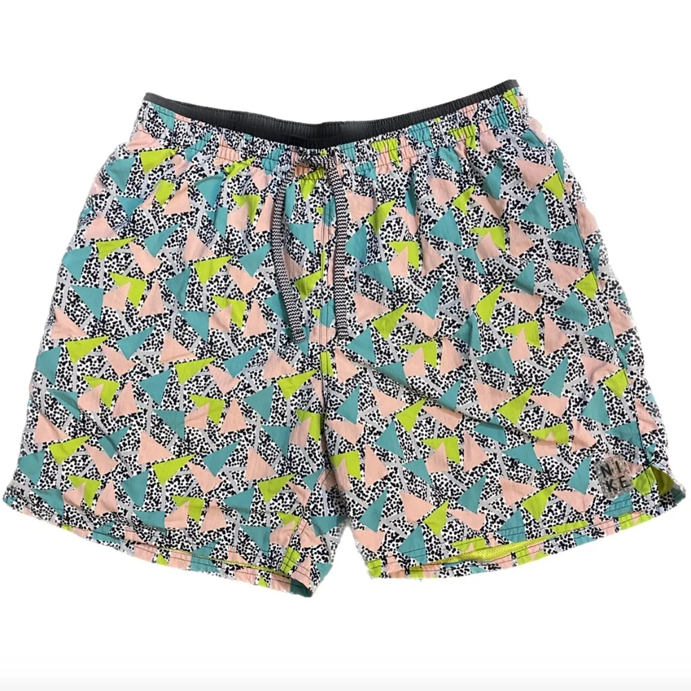 Nike Vibe Icon 18" Swim Trunks - Picture 3 of 8